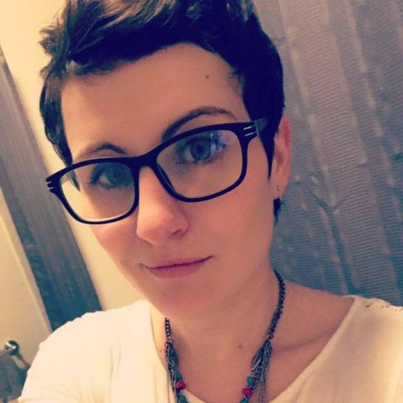 Meet your Posher, Joeli - Picture 1 of 1